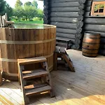 Russet & Rowanberry - Russet House Paide