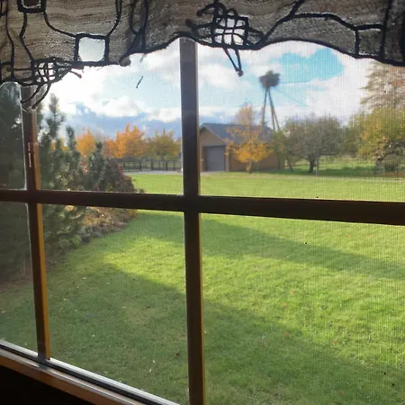 Russet & Rowanberry - Russet House *