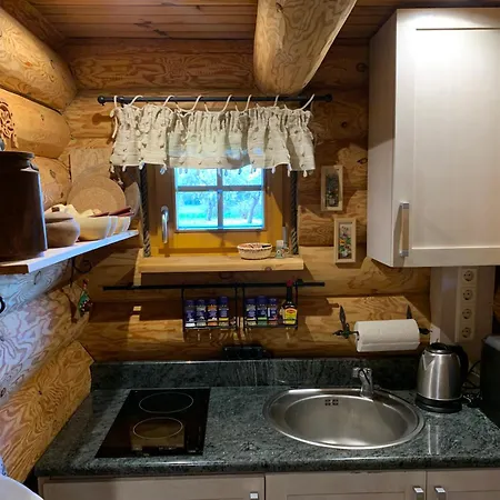 Russet & Rowanberry - Russet House Apartment Paide