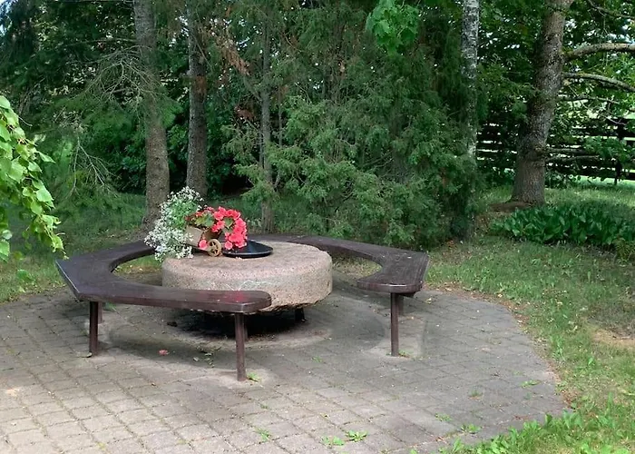 Apartment Russet & Rowanberry - Russet House Paide