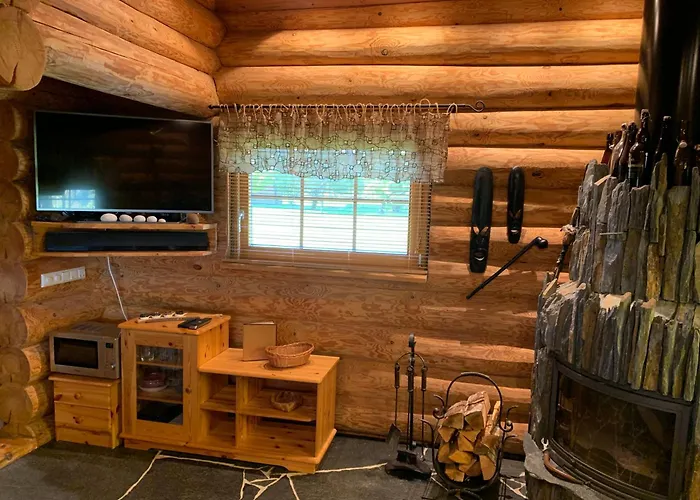 Russet & Rowanberry - Russet House Apartment Paide