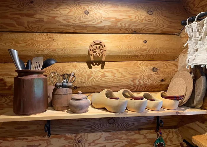 Russet & Rowanberry - Russet House * Paide