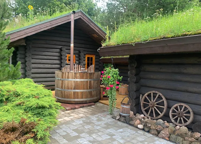 Russet & Rowanberry - Russet House * Paide