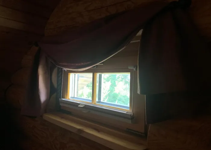 Russet & Rowanberry - Russet House