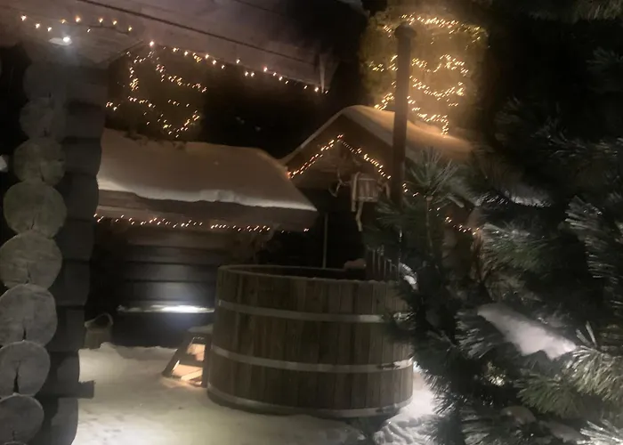 Russet & Rowanberry - Russet House Apartment *