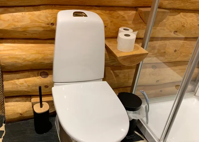 Russet & Rowanberry - Russet House Apartment